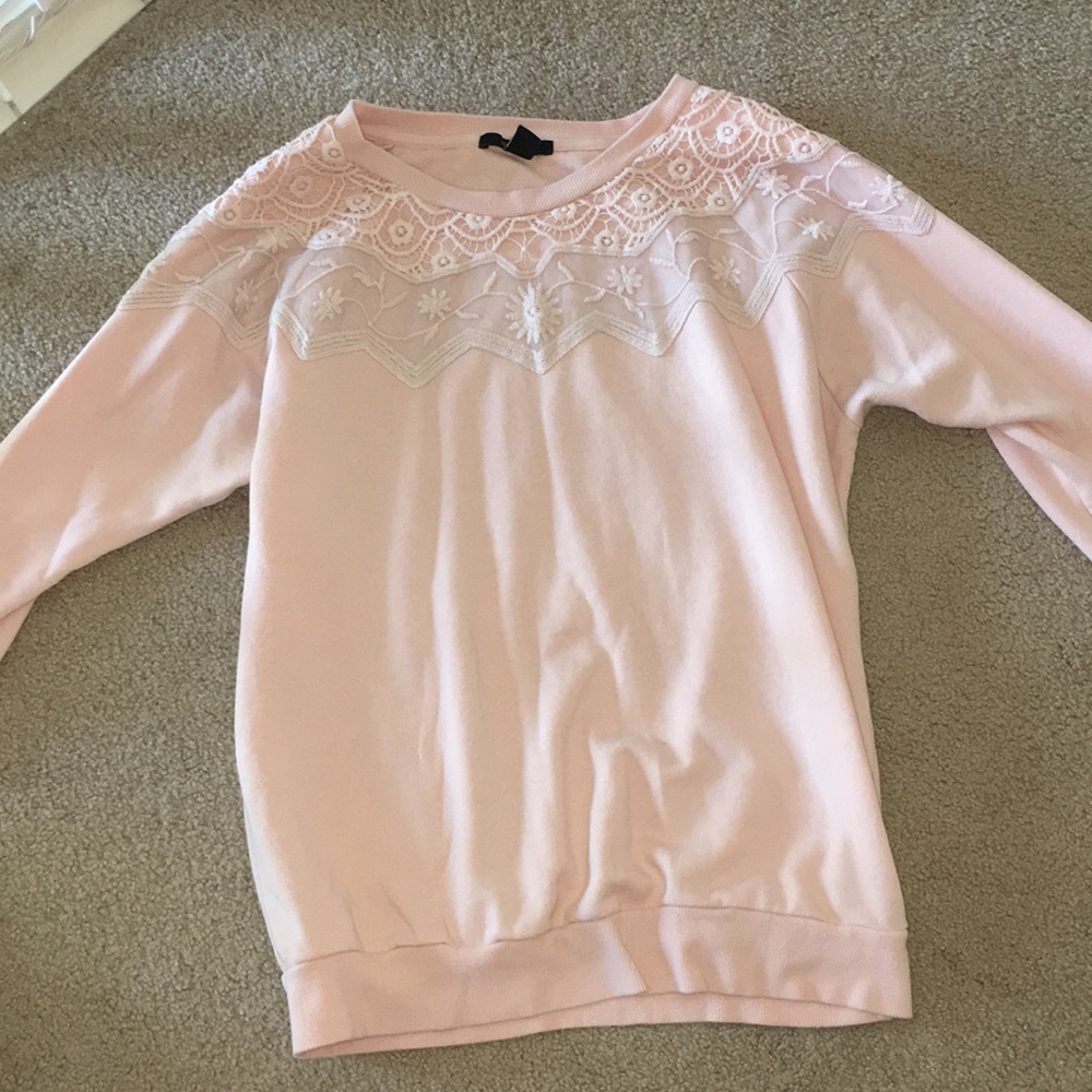 Peach/Light pink sweater